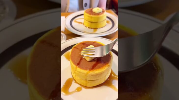 50年以上続く老舗の純喫茶のホットケーキ！こだわりの銅板で焼く唯一無二の絶品グルメ【池袋グルメ ピノキオ】#shorts